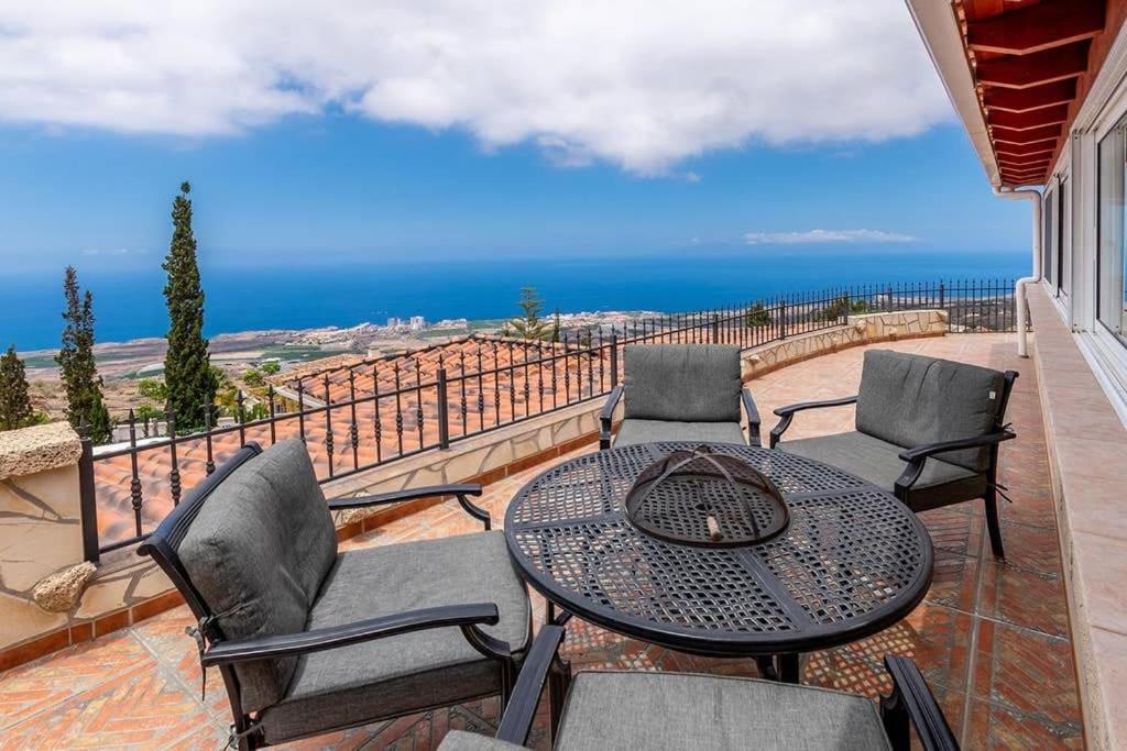 Villa Carlitos Vistas Al Mar Y A La Montana Costa Adeje  Zewnętrze zdjęcie