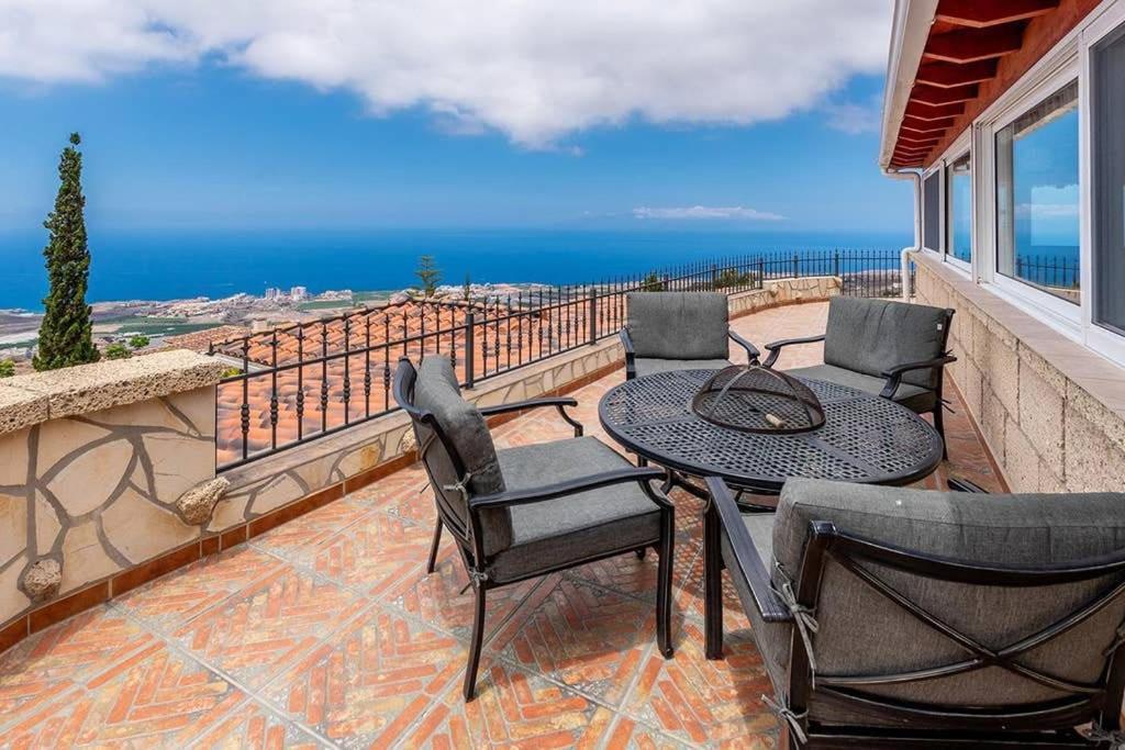 Villa Carlitos Vistas Al Mar Y A La Montana Costa Adeje  Zewnętrze zdjęcie